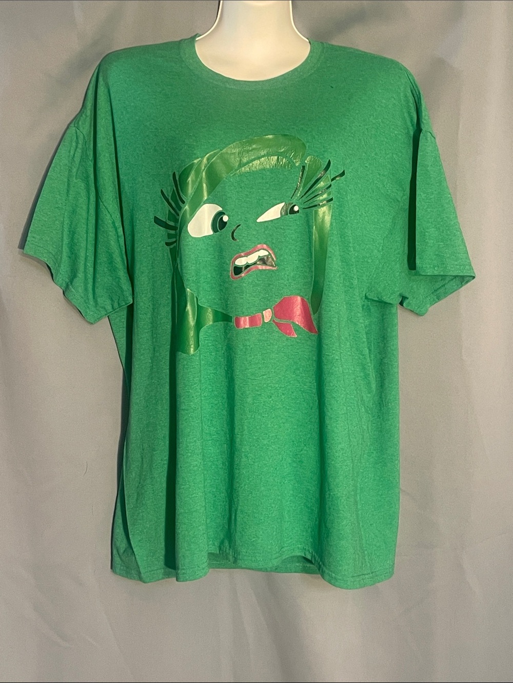 Jerzees Green Kids Tee with Playful Face Graphic